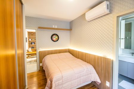 Apartamento à venda com 201m², 3 quartos e 3 vagas Apartamento à venda com 201m², 3 quartos e 3 vagasSuíte 3