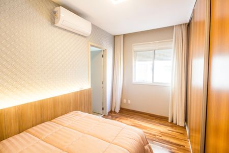 Apartamento à venda com 201m², 3 quartos e 3 vagas Apartamento à venda com 201m², 3 quartos e 3 vagasSuíte 3