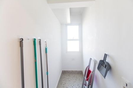 Apartamento à venda com 201m², 3 quartos e 3 vagas Apartamento à venda com 201m², 3 quartos e 3 vagasÁrea de Serviço