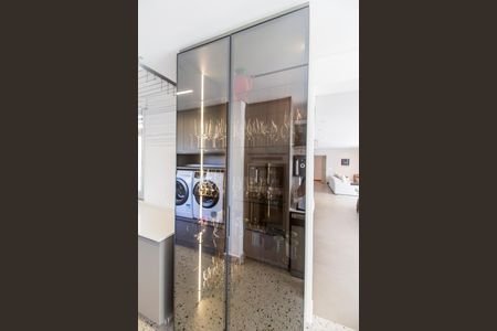 Apartamento à venda com 201m², 3 quartos e 3 vagas Apartamento à venda com 201m², 3 quartos e 3 vagasDetalhe da cozinha