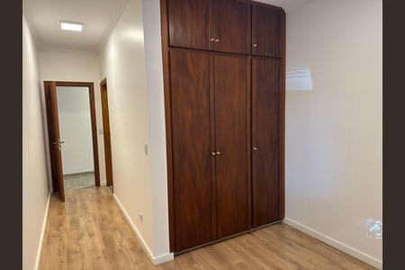 Apartamento para alugar com 275m², 3 quartos e 4 vagasSuíte 2