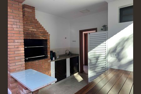 Apartamento para alugar com 275m², 3 quartos e 4 vagasÁrea externa
