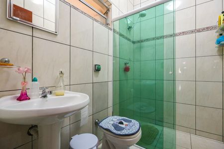 Casa à venda com 186m², 4 quartos e 2 vagasBanheiro 1