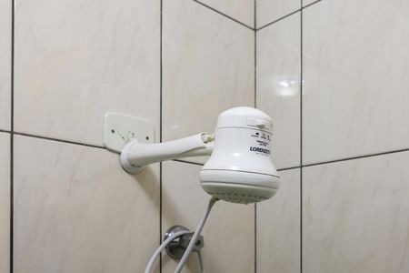 Casa à venda com 186m², 4 quartos e 2 vagasBanheiro 1