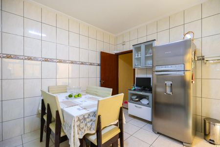 Casa à venda com 186m², 4 quartos e 2 vagasCozinha