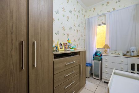 Casa à venda com 186m², 4 quartos e 2 vagasQuarto 2