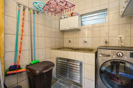 Casa à venda com 186m², 4 quartos e 2 vagasÁrea de Serviço