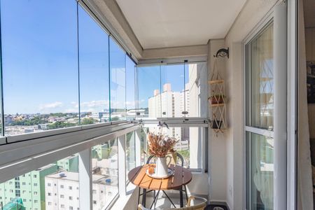 Apartamento à venda com 53m², 2 quartos e 1 vagaVaranda da sala 