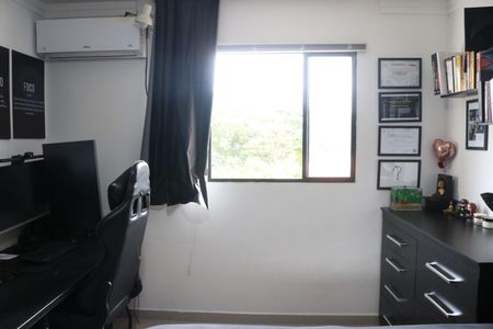 Casa à venda com 143m², 5 quartos e 2 vagasQuarto 1