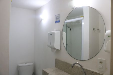 Casa à venda com 143m², 5 quartos e 2 vagasBanheiro social 2