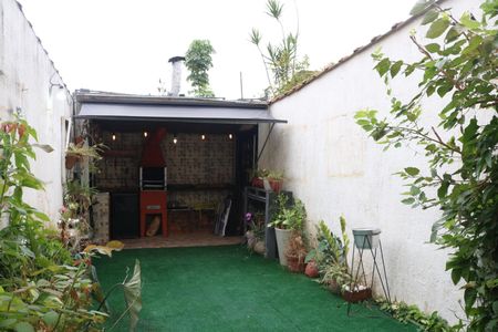 Casa à venda com 143m², 5 quartos e 2 vagasQuintal