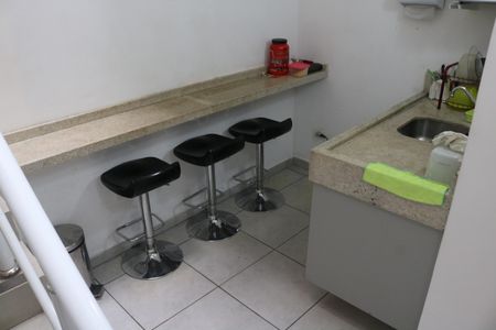 Casa à venda com 143m², 5 quartos e 2 vagasÁrea comum