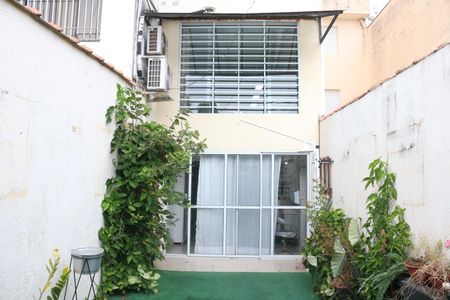 Casa à venda com 143m², 5 quartos e 2 vagasQuintal