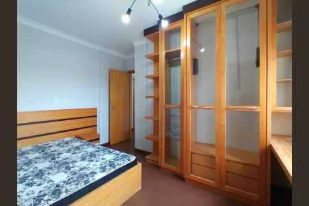 Apartamento para alugar com 280m², 4 quartos e 2 vagas