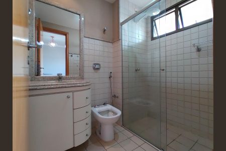 Apartamento para alugar com 280m², 4 quartos e 2 vagas