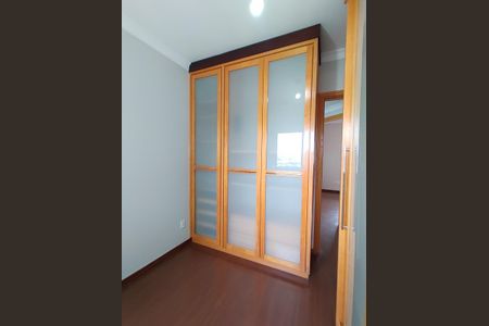 Apartamento para alugar com 280m², 4 quartos e 2 vagas