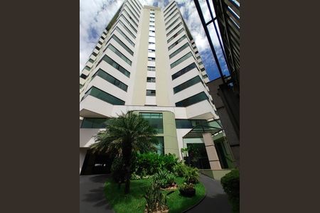 Apartamento para alugar com 280m², 4 quartos e 2 vagas