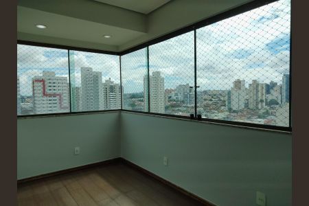 Apartamento para alugar com 280m², 4 quartos e 2 vagas