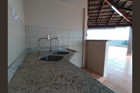 Apartamento para alugar com 280m², 4 quartos e 2 vagas