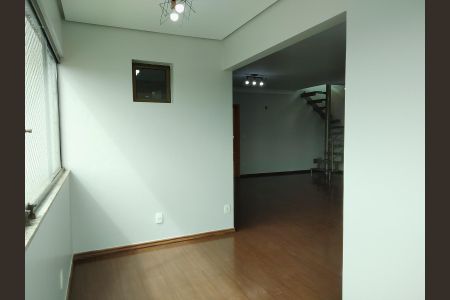 Apartamento para alugar com 280m², 4 quartos e 2 vagas