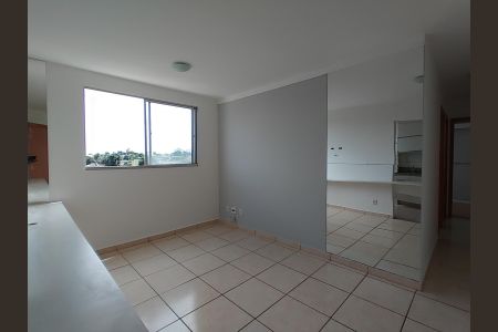 Sala de apartamento para alugar com 2 quartos, 50m² em Presidente Roosevelt, Uberlândia