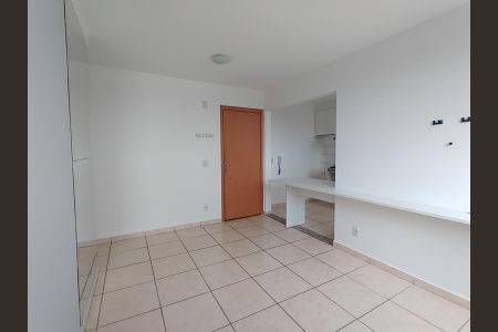 Sala de apartamento para alugar com 2 quartos, 50m² em Presidente Roosevelt, Uberlândia
