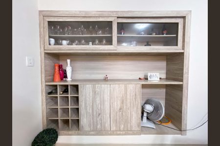 Casa à venda com 6 quartos, 408m² em Califórnia, Belo Horizonte