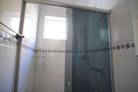 Apartamento para alugar com 64m², 3 quartos e sem vagaBanheiro 