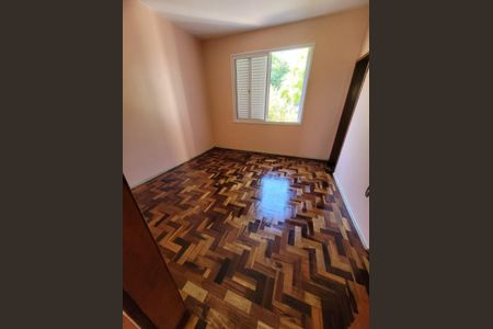 Quarto de apartamento à venda com 1 quarto, 53m² em Menino Deus, Porto Alegre