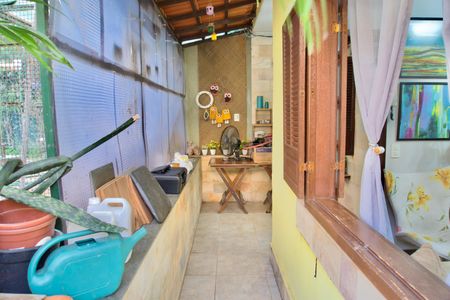 Casa à venda com 360m², 3 quartos e 6 vagasÁrea Externa