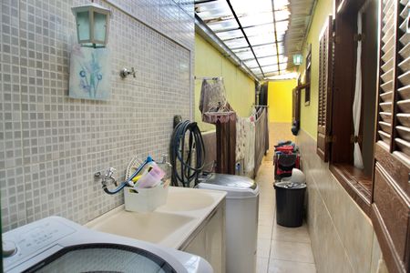 Casa à venda com 360m², 3 quartos e 6 vagasÁrea de Serviço