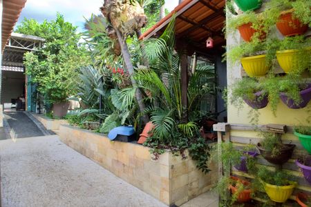 Casa à venda com 360m², 3 quartos e 6 vagasÁrea Externa