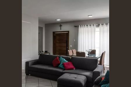 Casa para alugar com 4 quartos, 500m² em Padre Eustáquio, Belo Horizonte