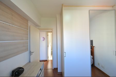 Apartamento à venda com 82m², 3 quartos e 2 vagasQuarto 2