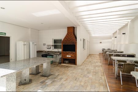 Apartamento à venda com 82m², 3 quartos e 2 vagasChurrasqueira