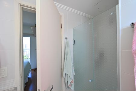 Apartamento à venda com 82m², 3 quartos e 2 vagasBanheiro da Suíte