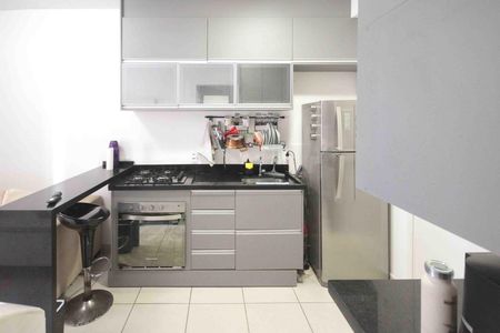 Apartamento para alugar com 45m², 2 quartos e sem vagaCozinha e Área de Serviço