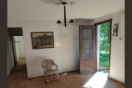 Casa à venda com 2 quartos, 182m² em Vila Tramontano, São Paulo