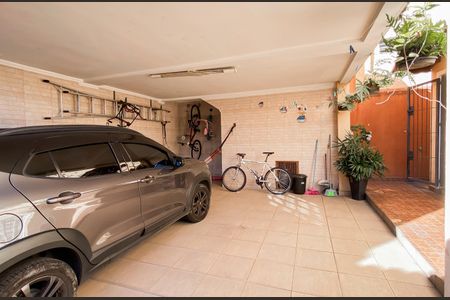 Casa à venda com 240m², 4 quartos e 3 vagasGaragem 
