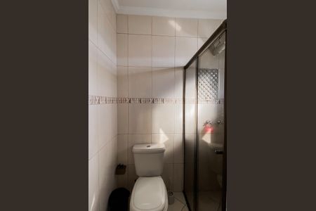 Casa à venda com 240m², 4 quartos e 3 vagasBanheiro 