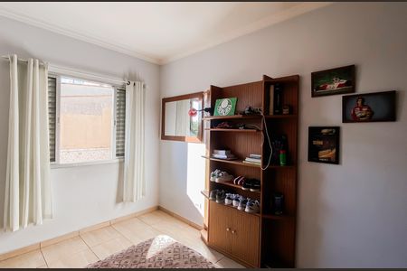 Casa à venda com 240m², 4 quartos e 3 vagasQuarto 2