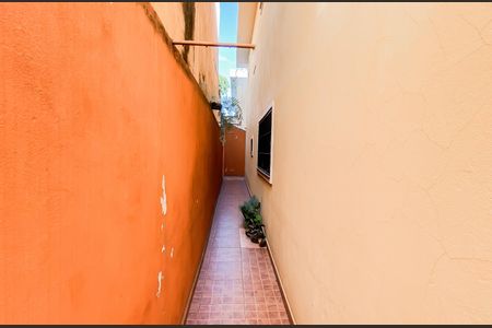 Casa à venda com 240m², 4 quartos e 3 vagasQuintal 
