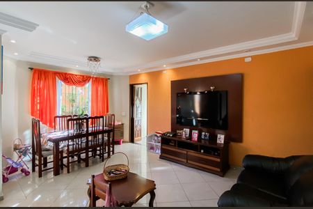 Sala de casa à venda com 4 quartos, 240m² em Vila Paranagua, São Paulo
