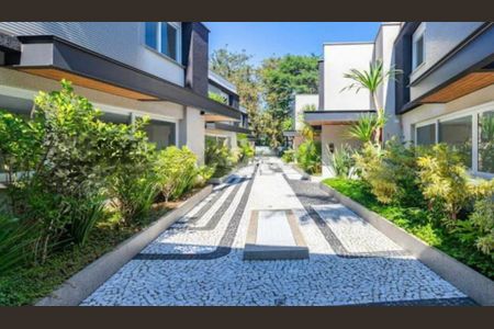 Casa à venda com 420m², 4 quartos e 4 vagas