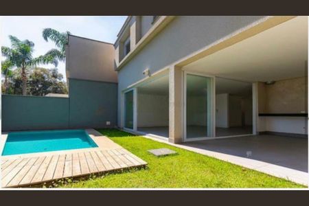 Casa à venda com 420m², 4 quartos e 4 vagas