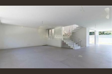 Casa à venda com 420m², 4 quartos e 4 vagas