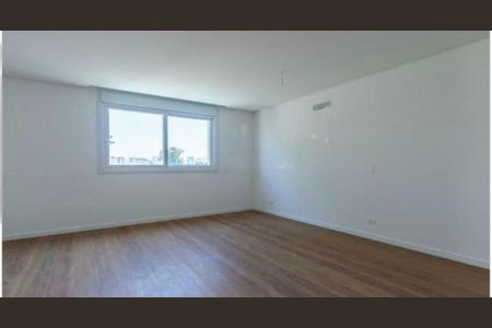 Casa à venda com 4 quartos, 420m² em Jardim dos Estados, São Paulo