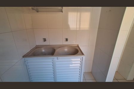 Casa à venda com 253m², 2 quartos e 2 vagasÁrea de Serviço 