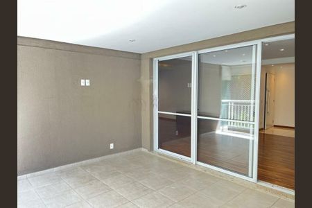Apartamento para alugar com 168m², 3 quartos e 3 vagas