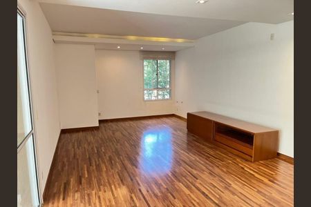 Apartamento para alugar com 168m², 3 quartos e 3 vagas